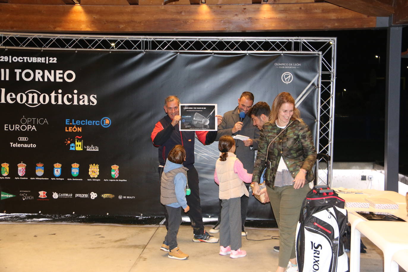 Fotos: Entrega de premios y regalos en el torneo de leonoticias