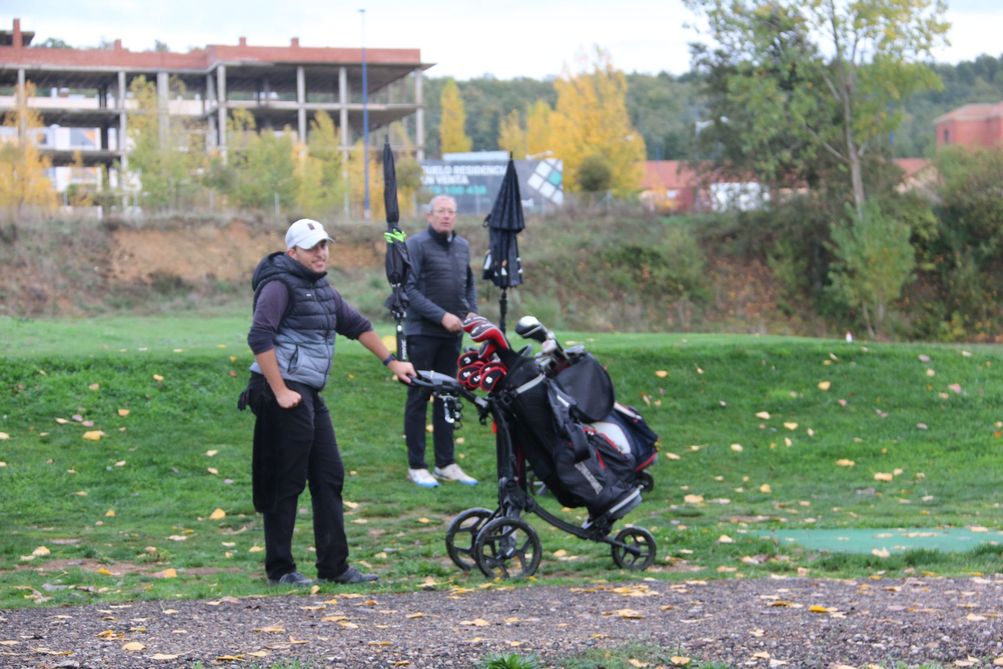 Fotos: Sesión de tarde en el II Torneo de Golf Leonoticias
