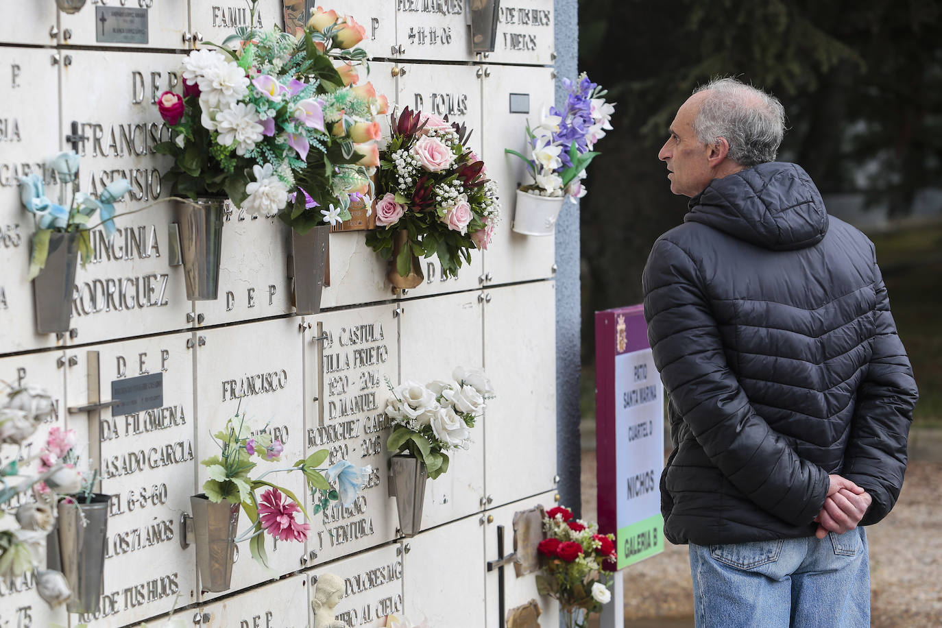 Fotos: Día para visitar el cementerio de León