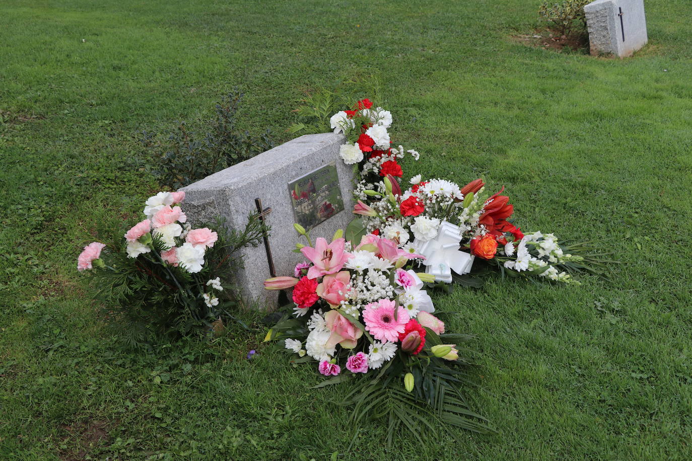 Miles de leoneses se desplazan hoy al cementerio de San Froilán para recordar a sus seres queridos ya difuntos