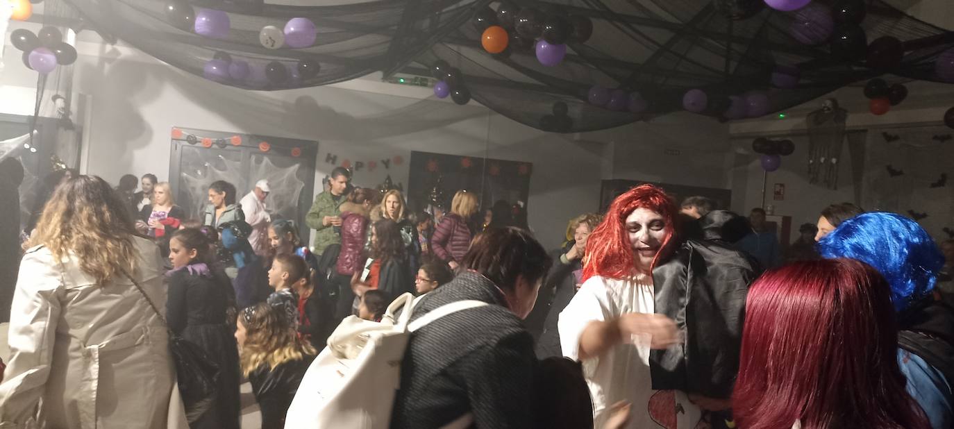 Fotos: Fiesta de Halloween en Valencia de Don Juan