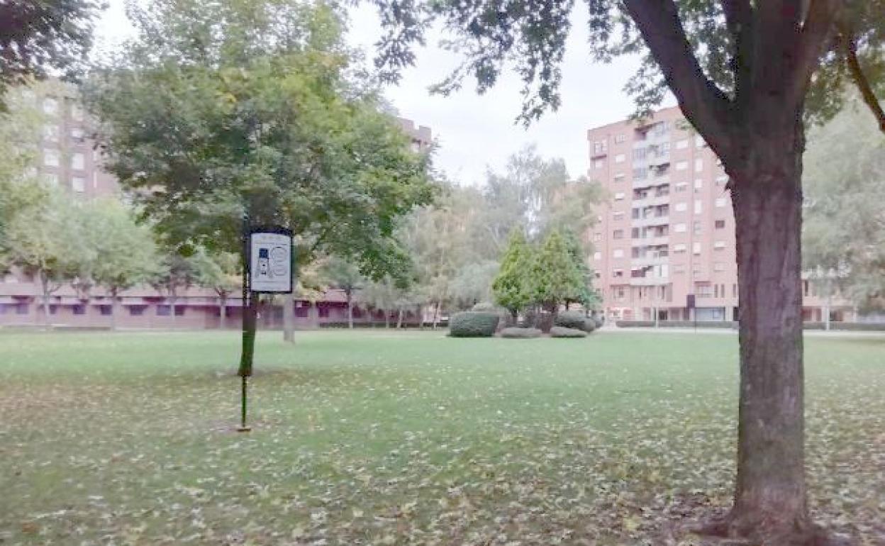 Imagen de una de las zonas de esparcimiento canino. 