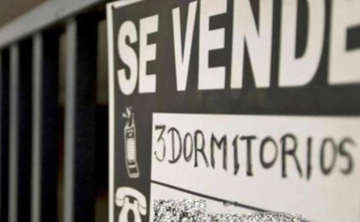 La compraventa de viviendas disminuye un 2,7 por ciento en Castilla y León.