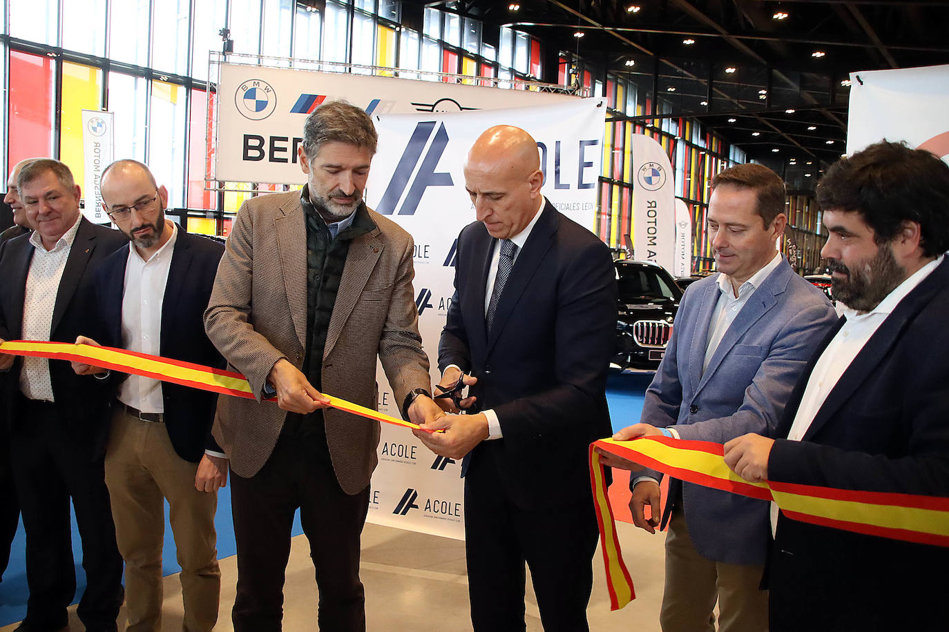 Fotos: Inauguración del III Salón del vehículo nuevo de León