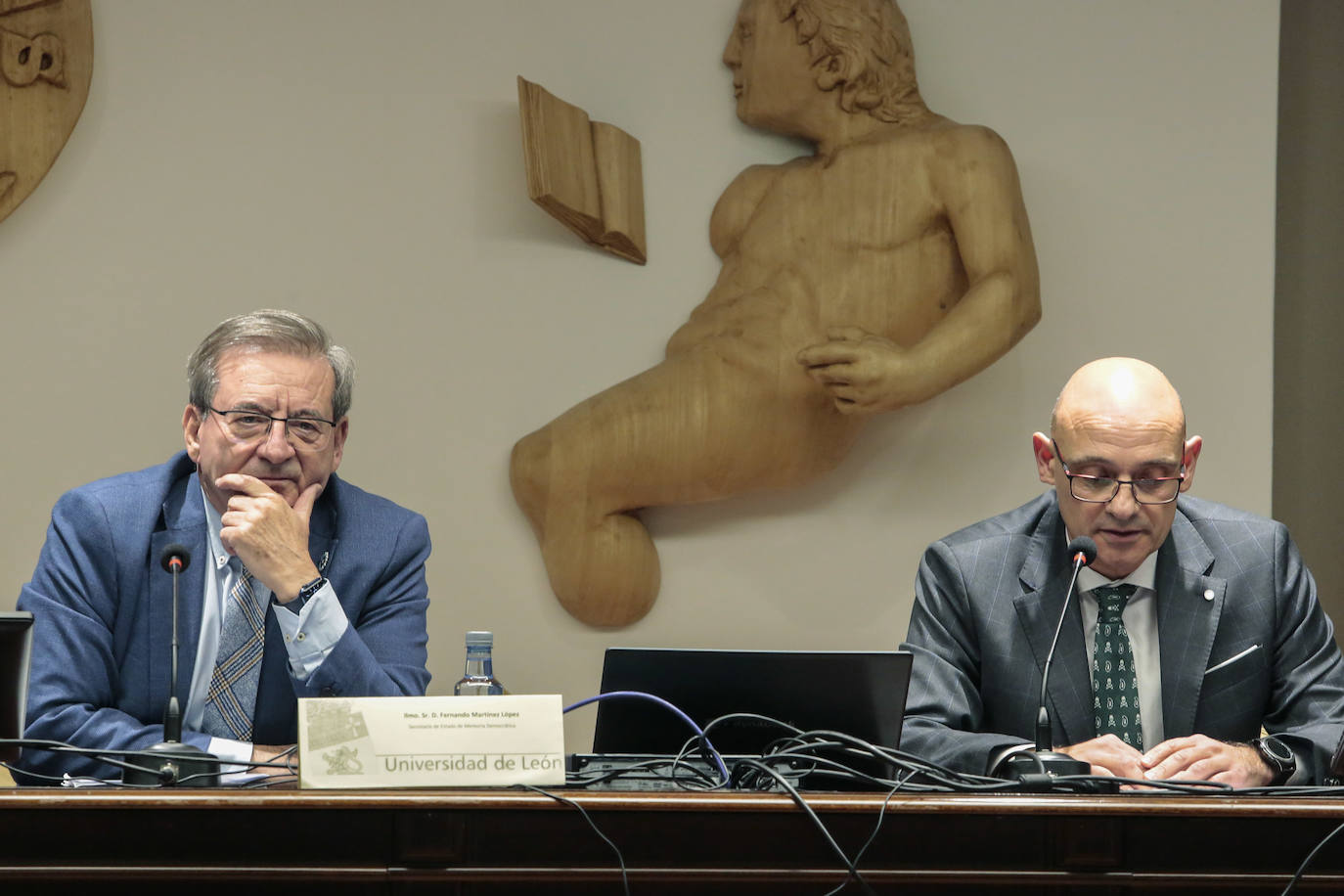 El secretario de Estado de Memoria Democrática, Fernando Martínez López, ofrece la ponencia de clausura de los XI Encuentro Internacional de Investigadores del Franquismo.
