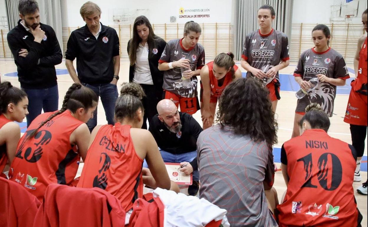 El equipo leonés quiere sumar otro triunfo lejos de León.