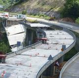 Imagen de uno de los vanos tras su fractura. 