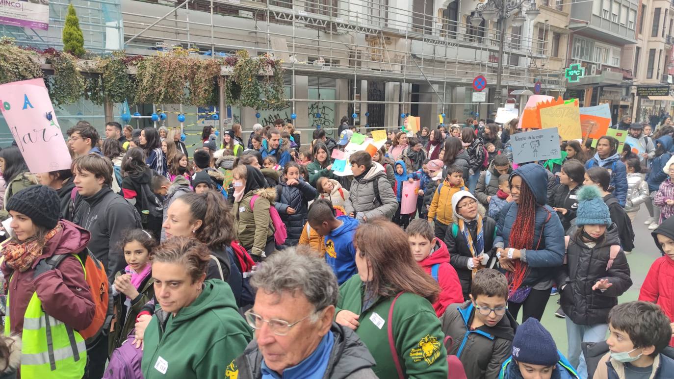 Fotos: Por los derechos de los niños en León