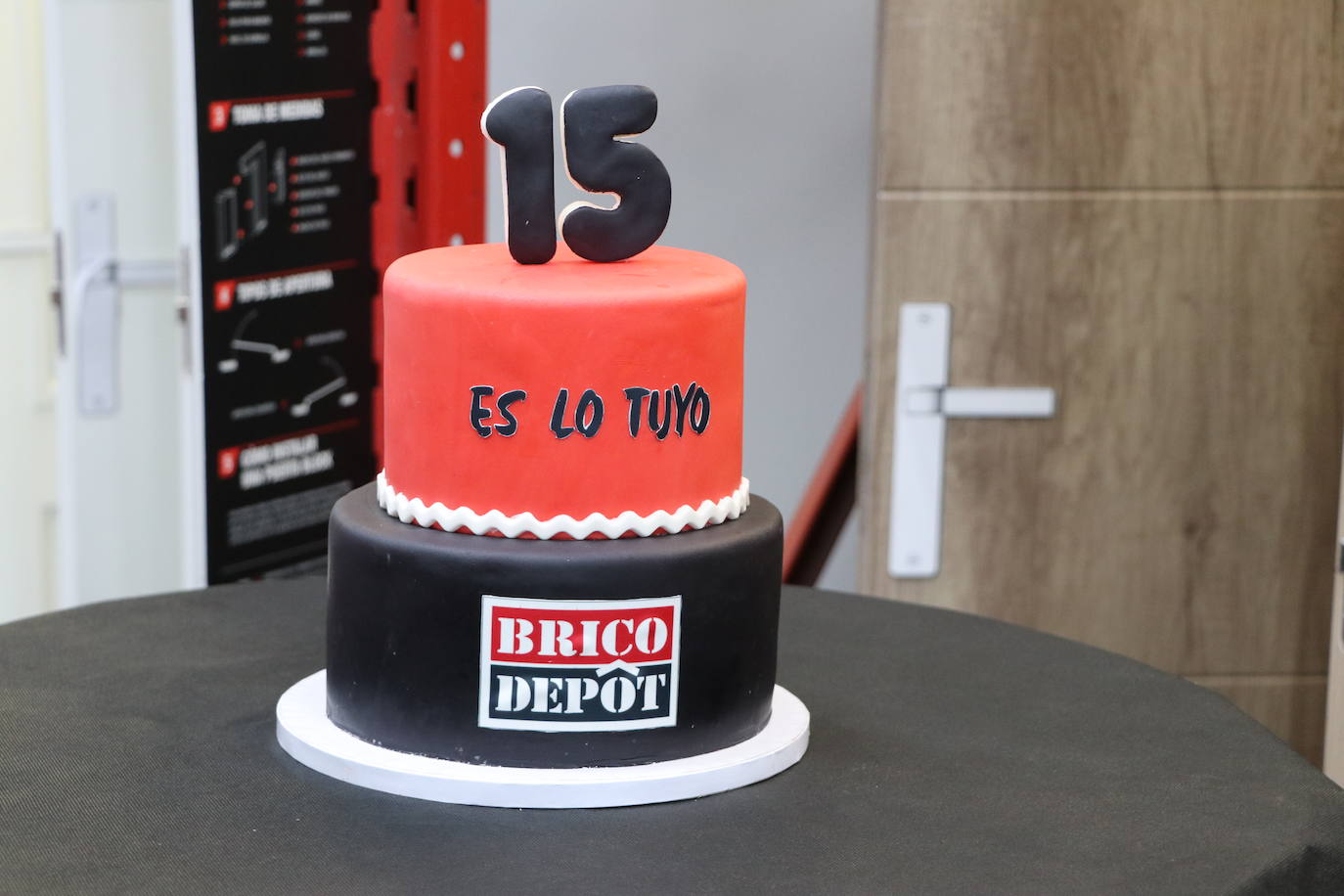 Brico Dêpot celebra sus 15 años en León.