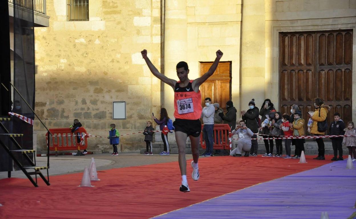 Ganador de la anterior edición de la San Silvestre de Valencia de Don Juan.