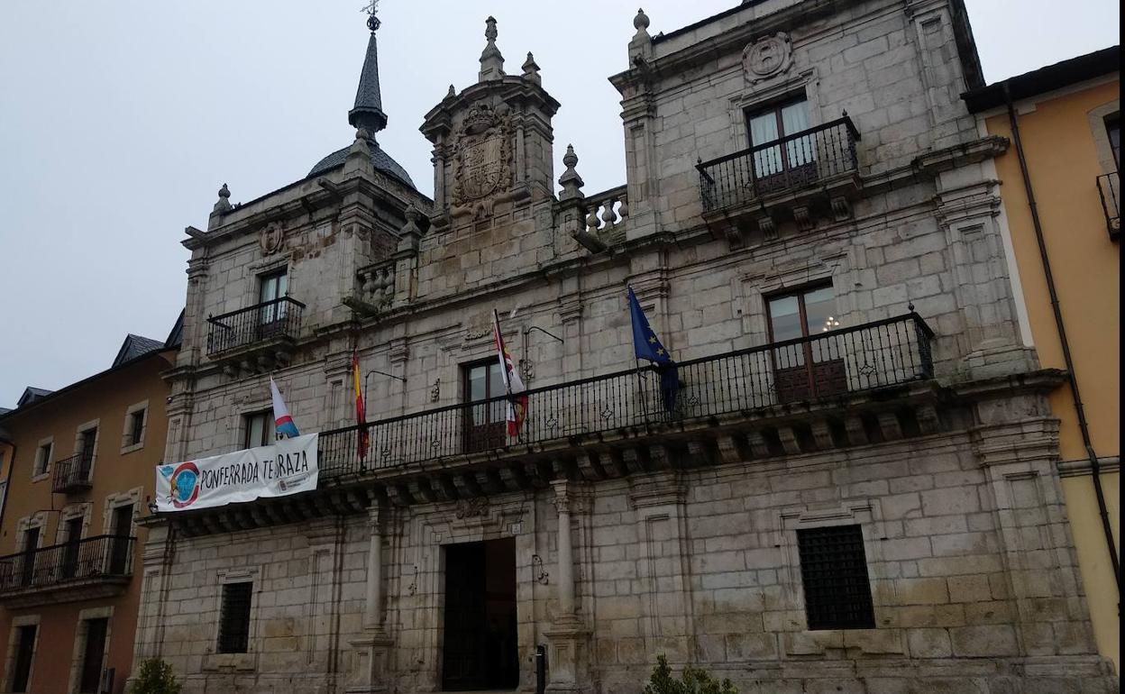El Ayuntamiento de Ponferrada aprobó la expropiación de una finca privada afectada por el proyecto de urbanización de la plaza Interior.