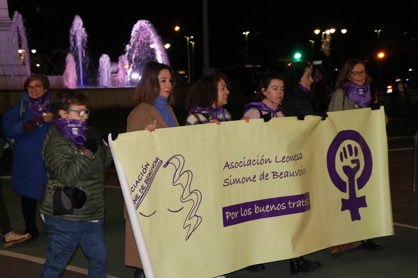 Algunos de los manifestantes de este 25N en la capital leonesa. 