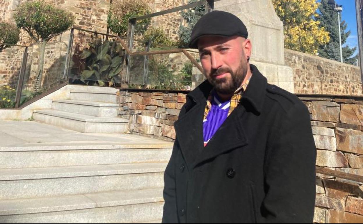 El nuevo secretario local, César de la Mata, camionero de profesión y 37 años, lleva más de cuatro años de militancia en UPL.