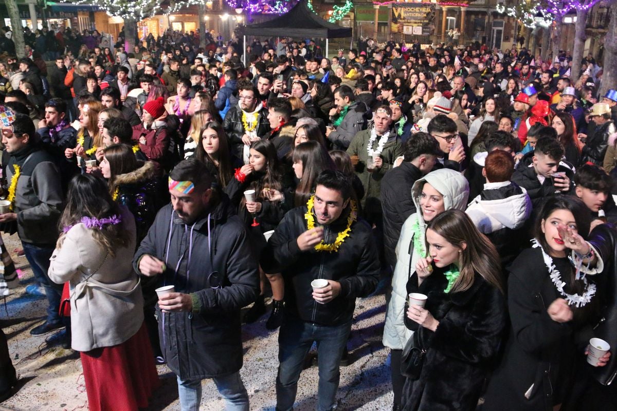 La localidad facundina ha celebrado este sábado una nochevieja anticipada para fomentar el turismo de la villa.