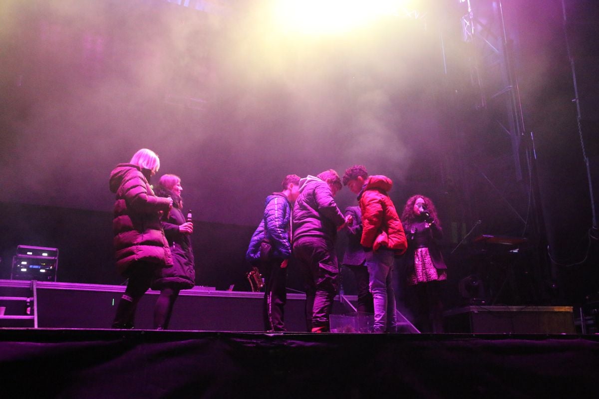 La localidad facundina ha celebrado este sábado una nochevieja anticipada para fomentar el turismo de la villa.