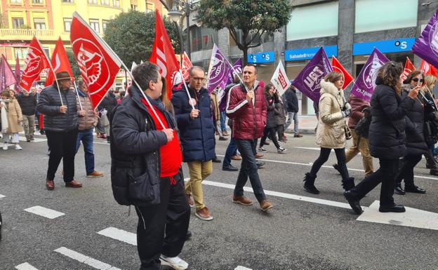 Galería. Marcha sindical por las calles de León.