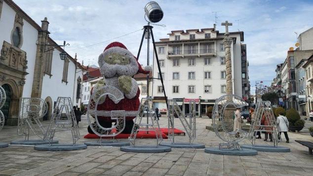 Lectura de los Decreta en la localidad lusa de Bragança.