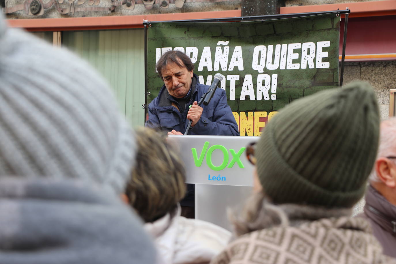 Vox sale a la calle en León para pedir elecciones generales.