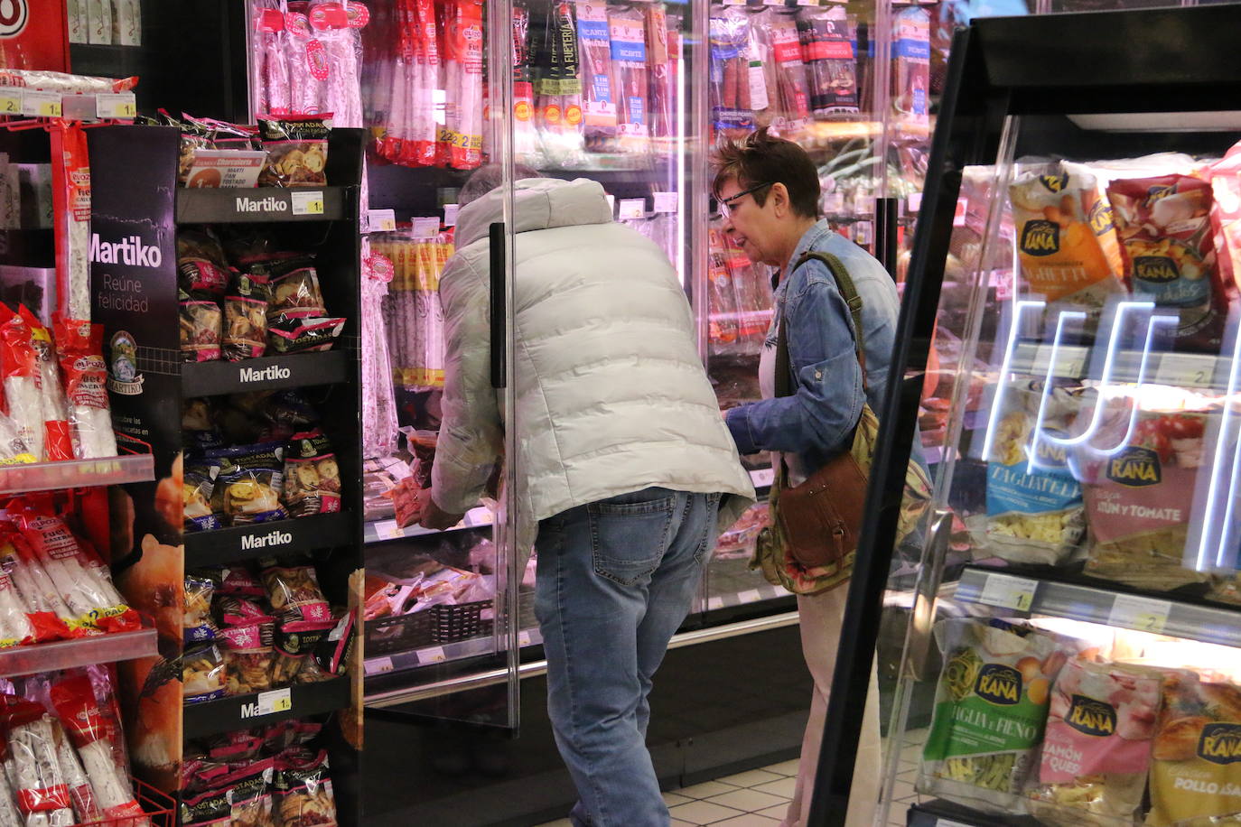 La inflación obliga a los leoneses a adelantar sus compras de Navidad.