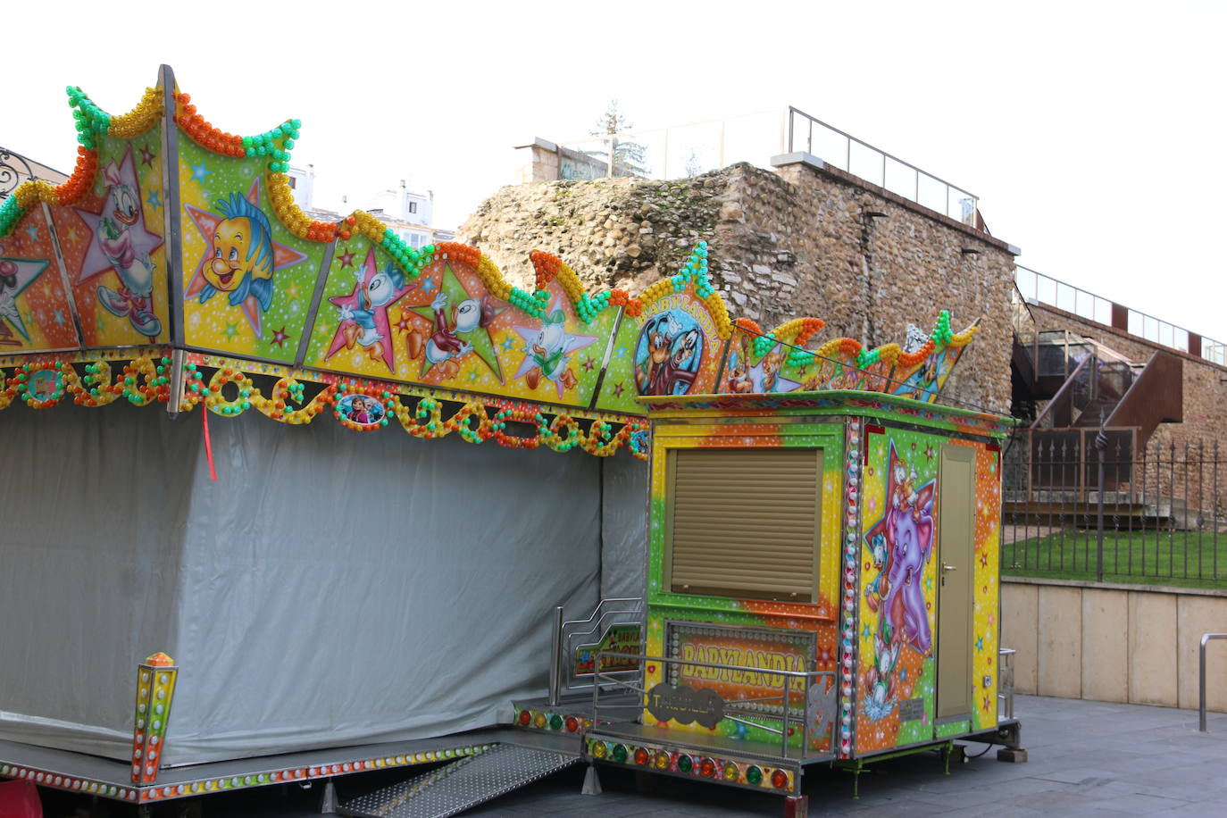 Fotos: Las atracciones de Navidad se suman a las fiestas en León