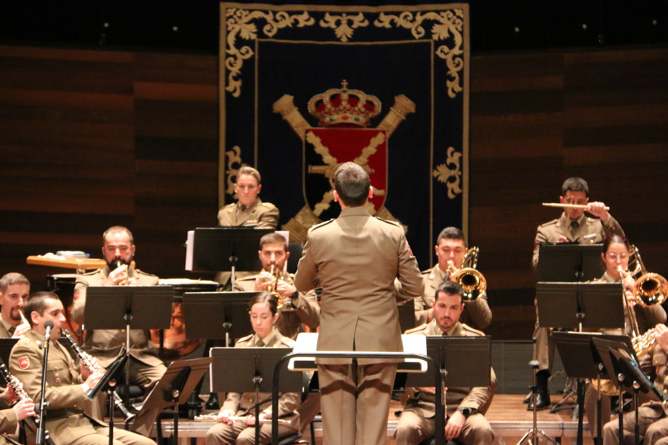 La Unidad de Música del Maca ha rendido homenaje a su patrona, este martes en el Auditorio 'Ciudad de León