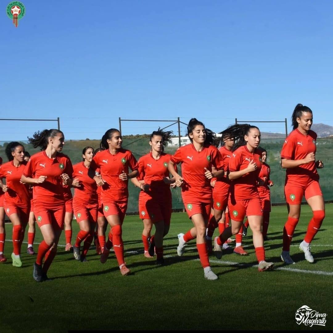 Maryame Atiq, jugadora del Unión Viera y natural de Veguellina de Órbigo ha debutado con la selección de Marruecos. 