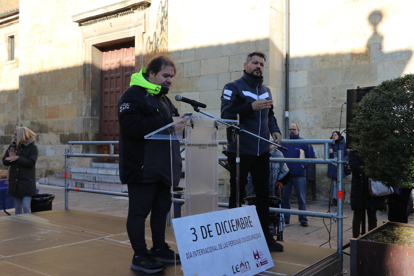 Celebración de los actos del 'Día Mundial de las Personas con Discapacidad' en León.