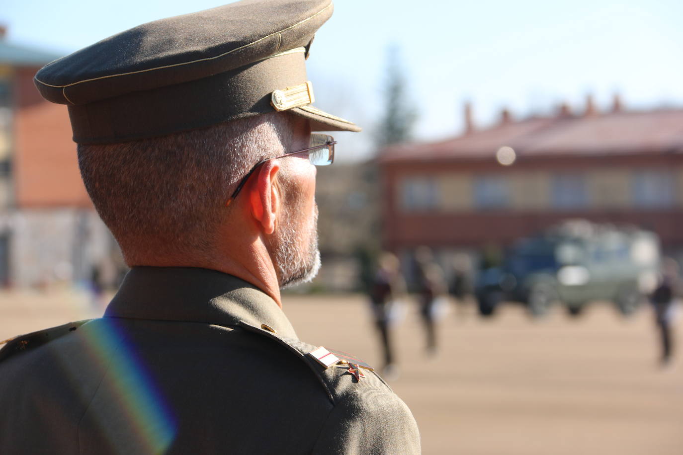 Los artilleros del Maca celebran con honores la festividad de su patrona con un acto militar. 