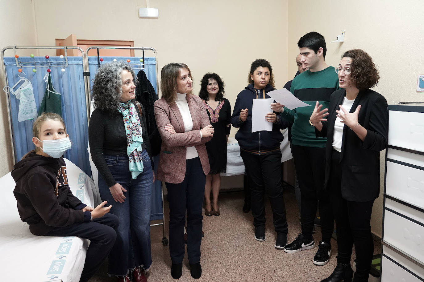 La consejera de Educación, Rocío Lucas, visita el Centro Concertado de Educación Especial 'El Corro' en Valladolid