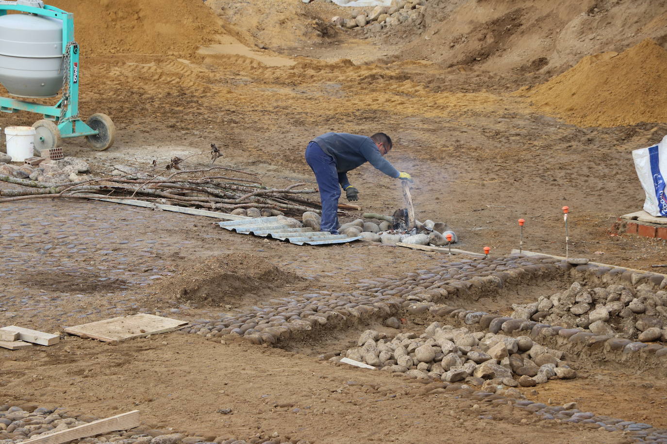 El Programa R del ILC aporta 270.000 euros de unas ayudas totales que ascienden a 450.000 para recuperar el empedrado original de patio de la Portería del Monasterio de Santa María de Sandoval así como restaurar la fachada de La Panera.