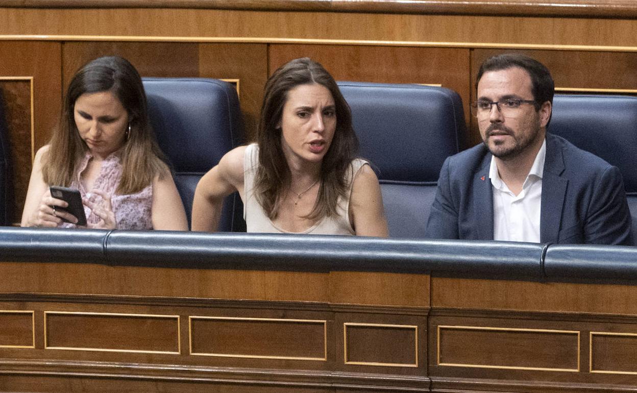 Ione Belarra, Irene Montero y Alberto Garzón.