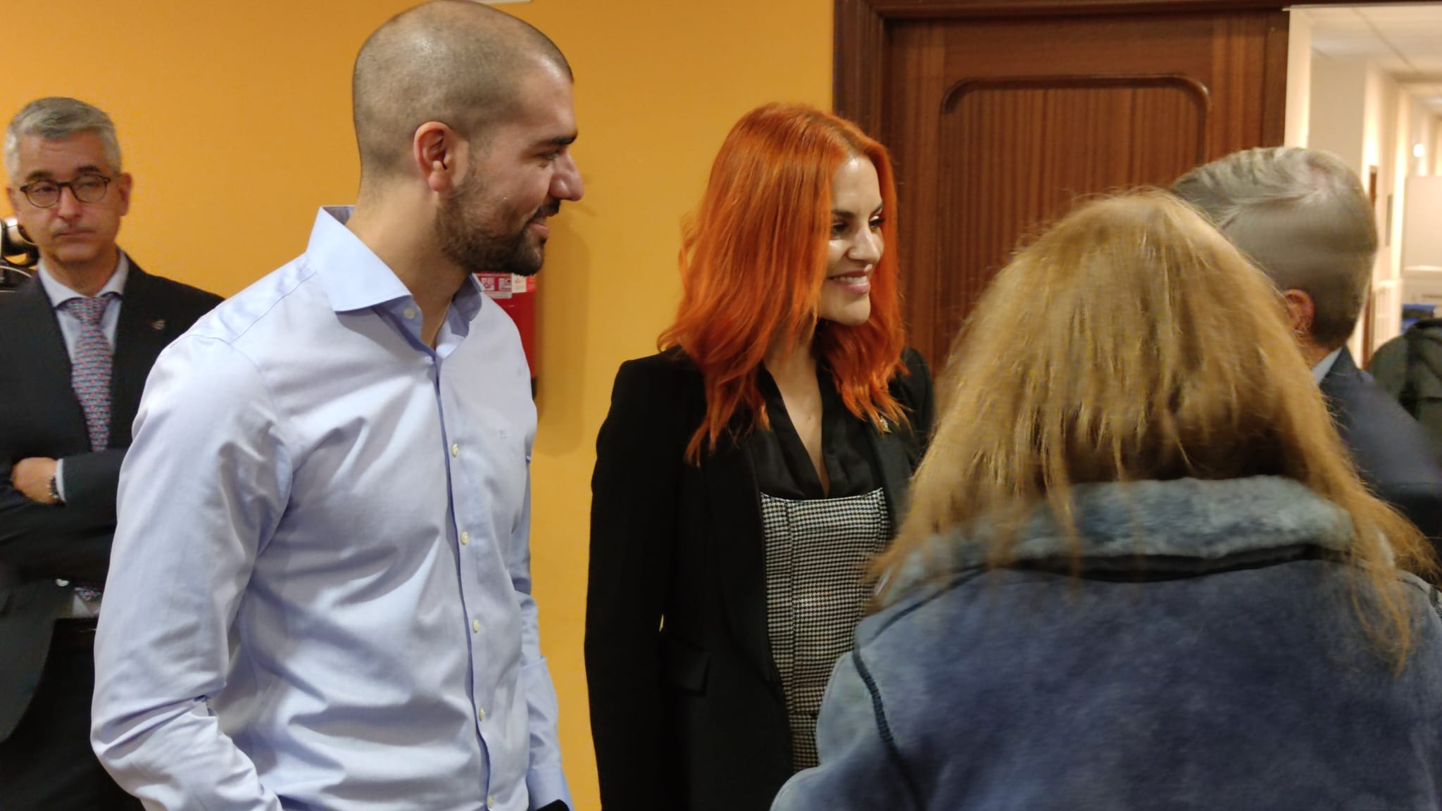 Los astronautas Pablo Álvarez Fernández y Sara García Alonso, recientemente seleccionados por la Agencia Espacial Europea para formar parte de su equipo, regresan a la Universidad de León. 