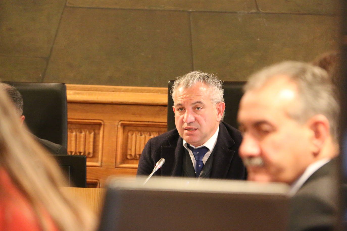 Sesión extraordinaria en la Diputación de León para aprobar el borrador de presupuestos. 