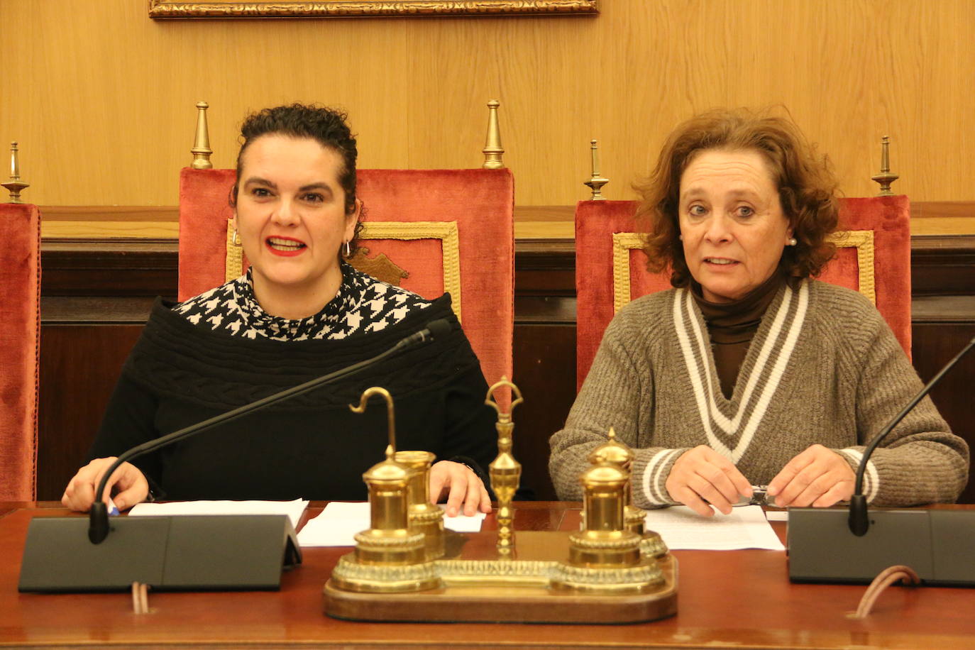 Acto celebrado en el Salón de Plenos del Ayuntamiento de León para conmemorar el Día Internacional del Migrante.