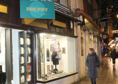 Imagen secundaria 1 - Preppy es una invitación a buscar tu propia personalidad.