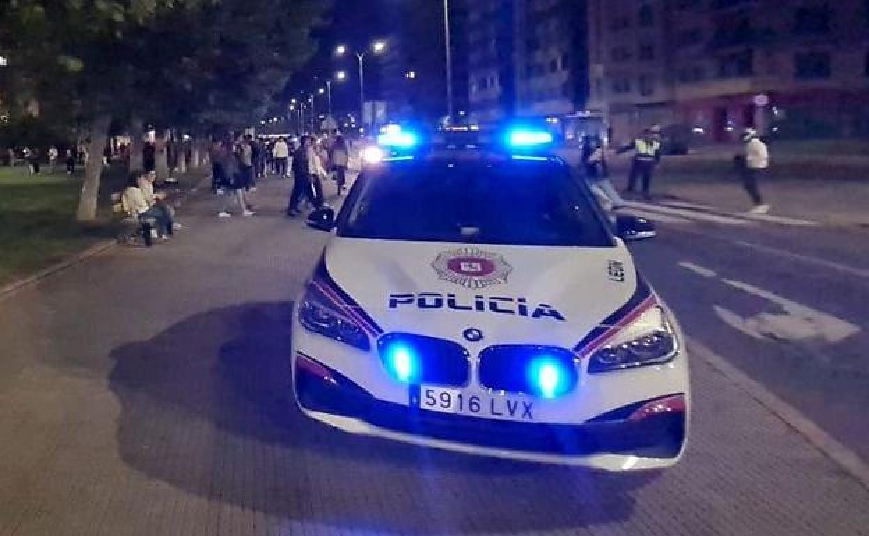 La policía lcoal de León intervenía el pasado lunes en varias agresiones.