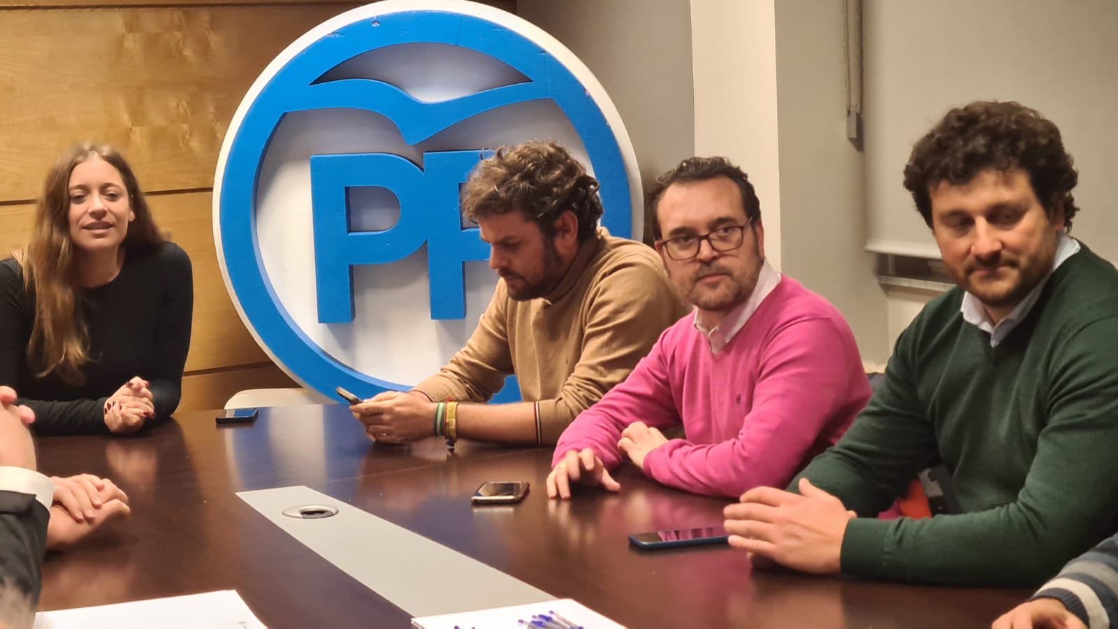 Fotos: Reunión de los comarcales del Partido Popular de León