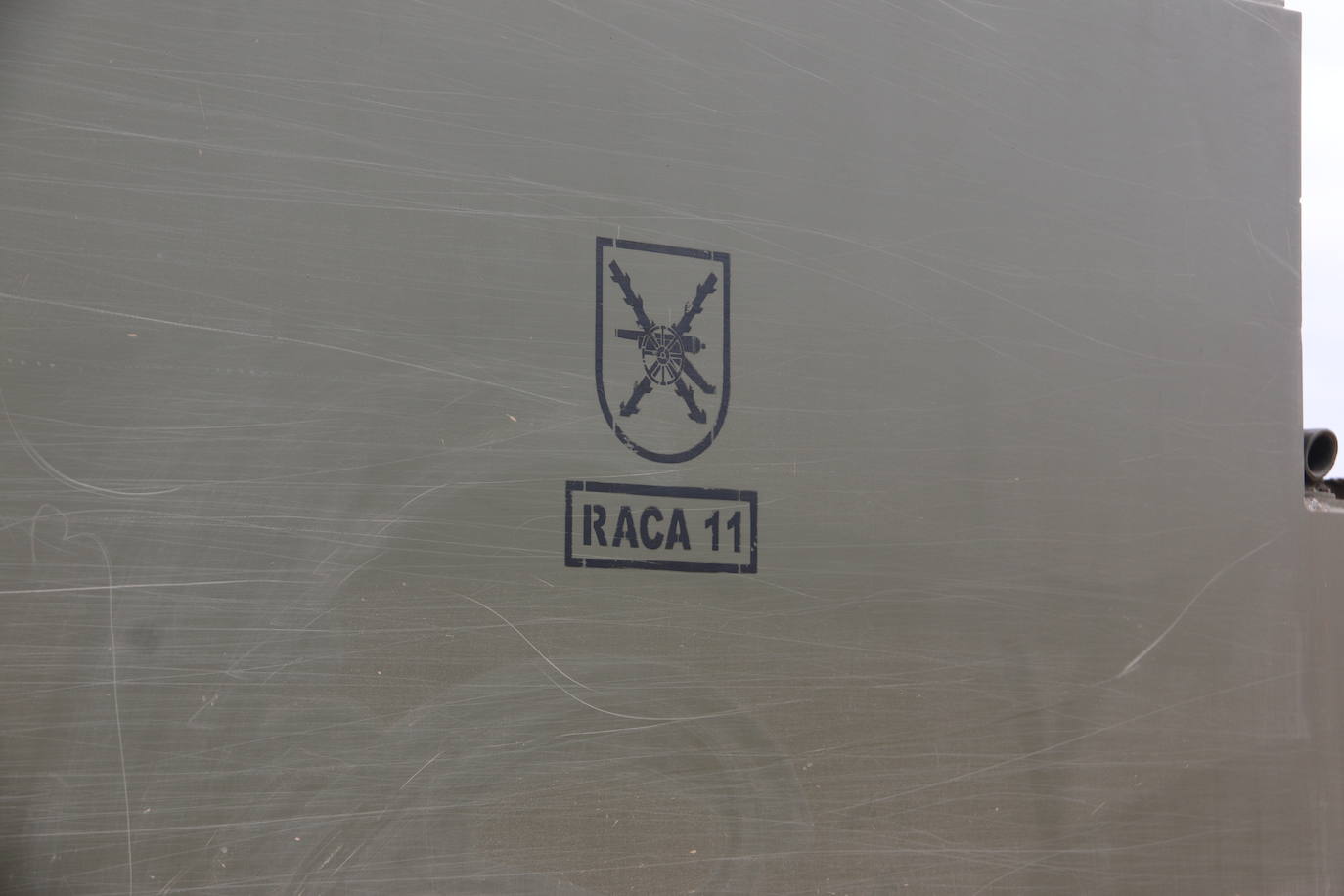 El Mando de Artillería realiza maniobras de fuego simulado en San Andrés del Rabanedo