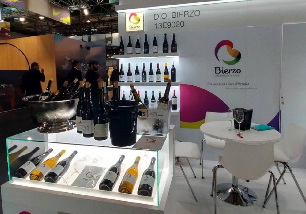 El stand de los vinos de la DO Bierzo en la feria Prowein de Alemania.