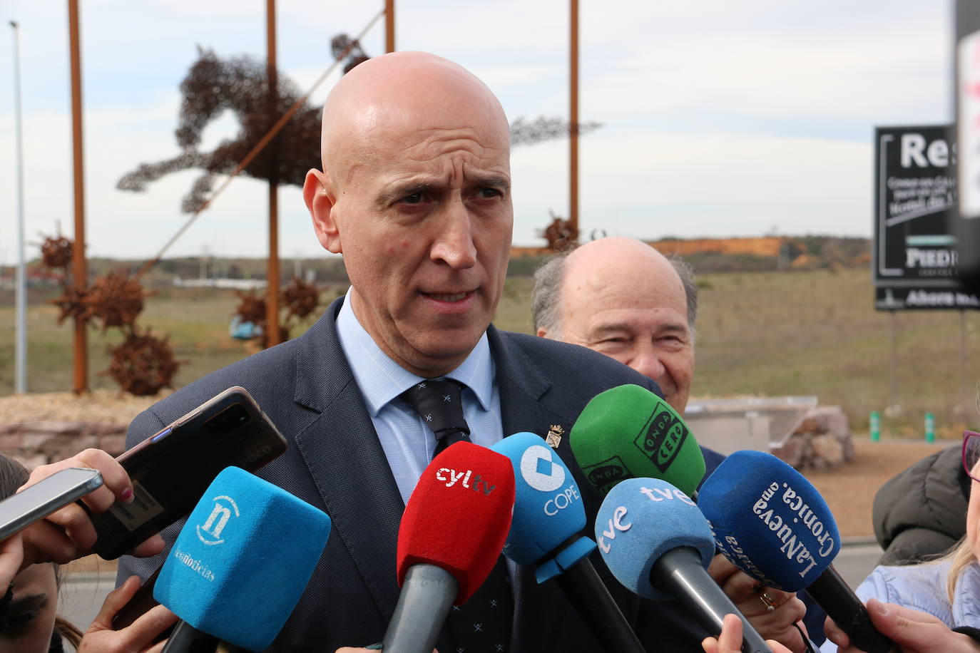 Homenaje a los héroes de la pandemia