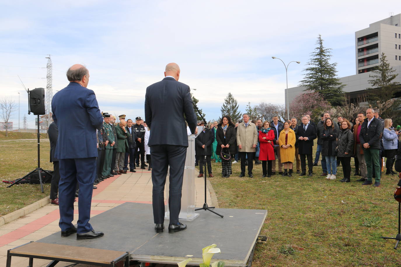 Homenaje a los héroes de la pandemia