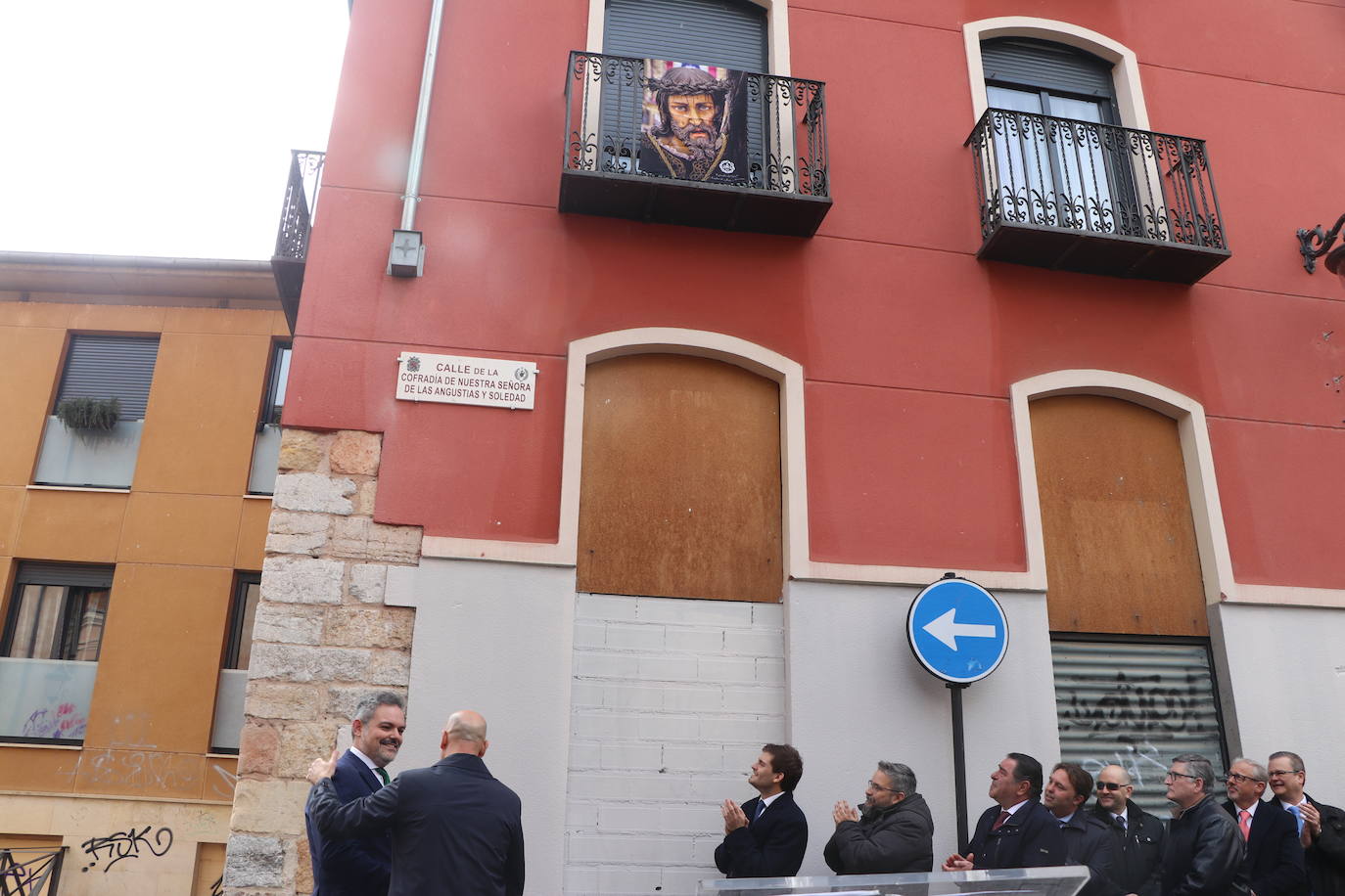 El callejero llama a Angustias