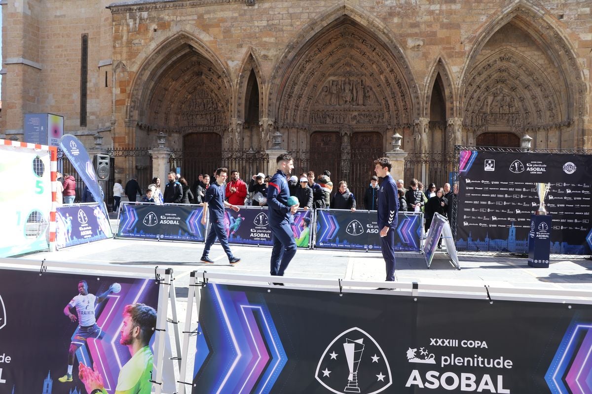 León se inunda de deporte