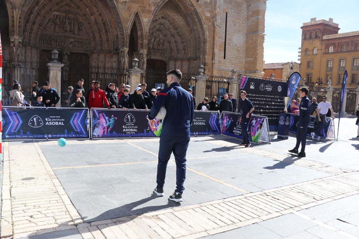 León se inunda de deporte