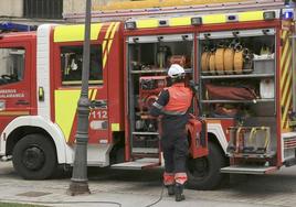 Declarado un incendio en una fábrica galletera de Peñaranda de Bracamonte.