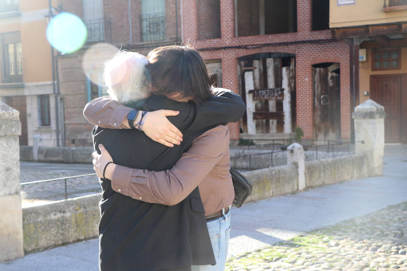 Dos generaciones de mozos del Mercado