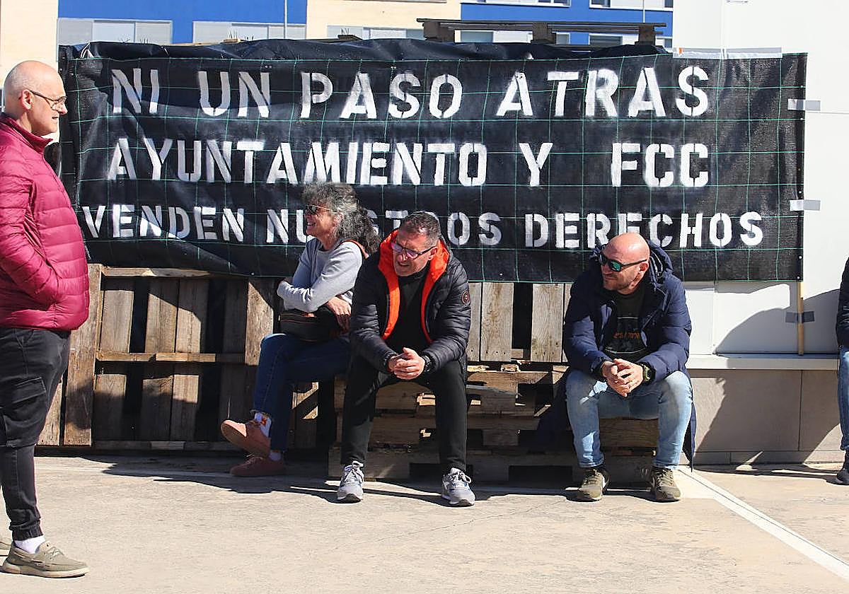 Imagen de archivo de una rueda de prensa del comité de huelga de Ponferrada.