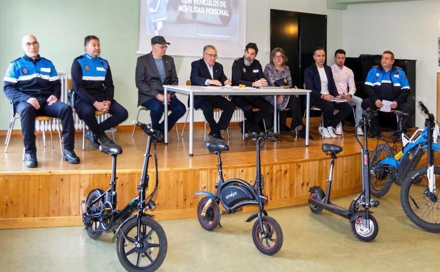 Los policías locales del alfoz se forman en La Virgen del Camino