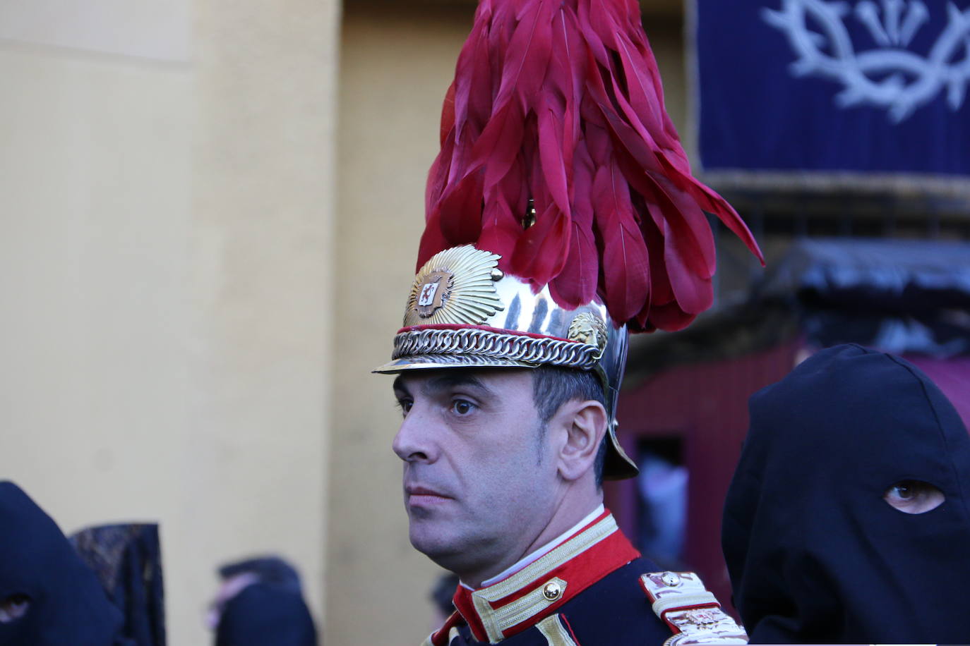 León, mira el dolor de la Madre