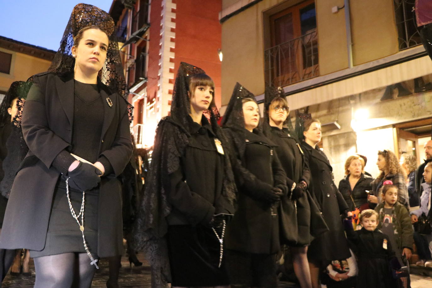 La Procesión de la Virgen de la Amargura